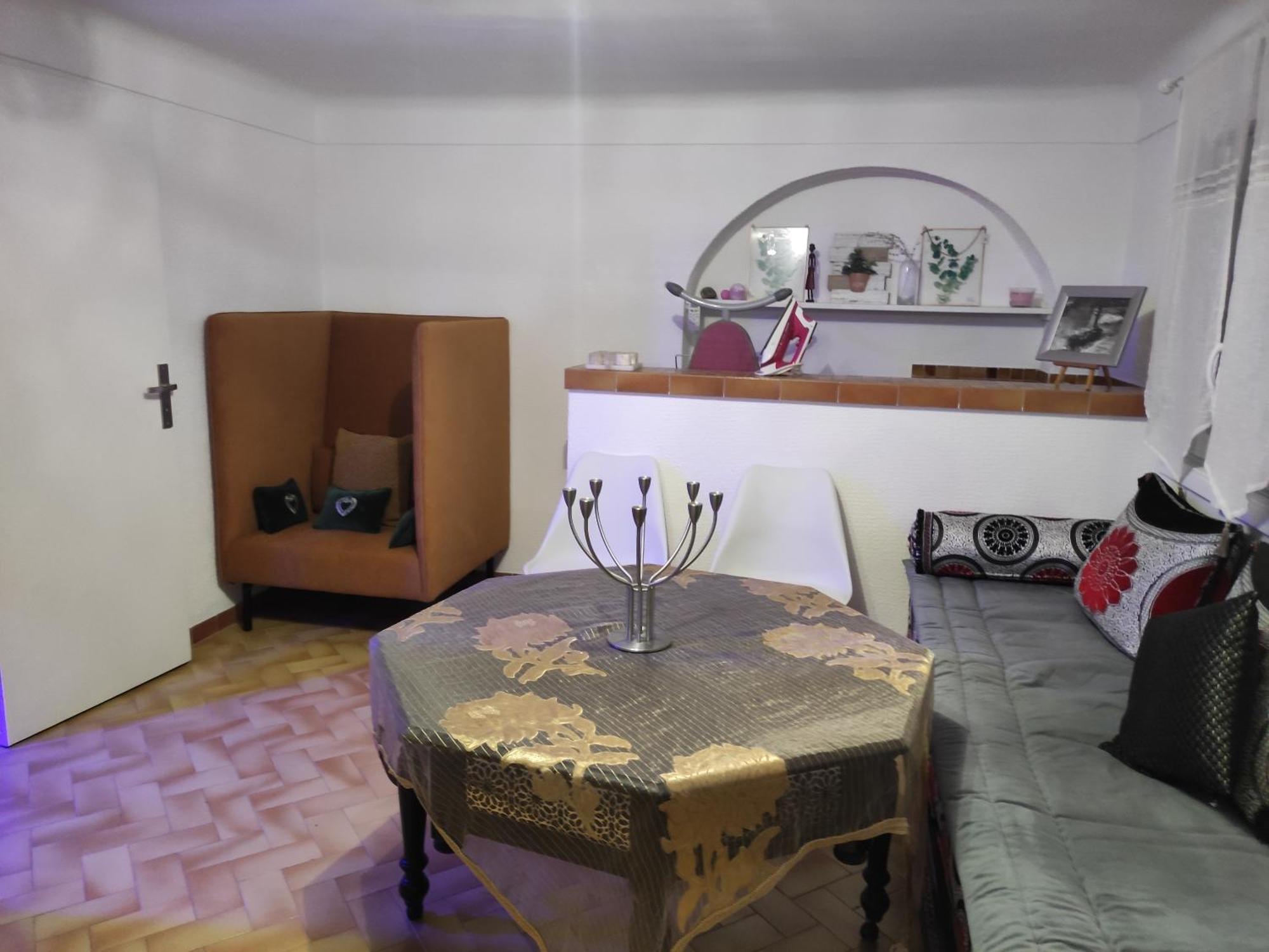 Maison En Rez-De Chaussee Pres Du Centre Ville D'Arles Cameră foto
